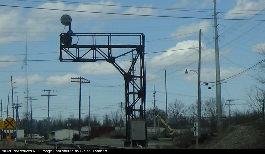 Signal bridge